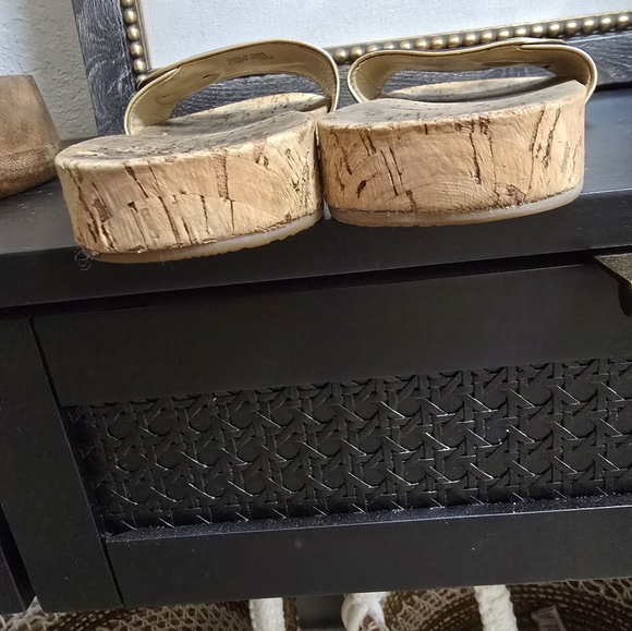 Michael Kors Blue Cork Slide Sandals - Picture 4 of 6